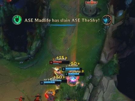 全明星中韩大战：UZI招牌VN难以力挽狂澜！LPL惨被LCK暴打