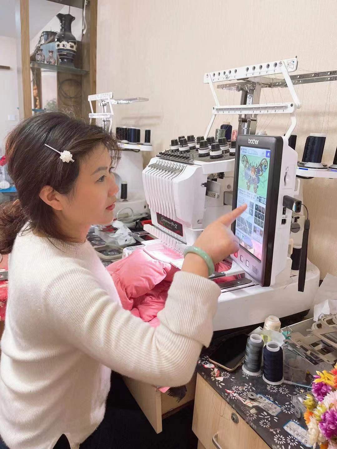 昔日被放贷公司骗到倾家荡产,如今靠帮人“修衣”实现财务自由