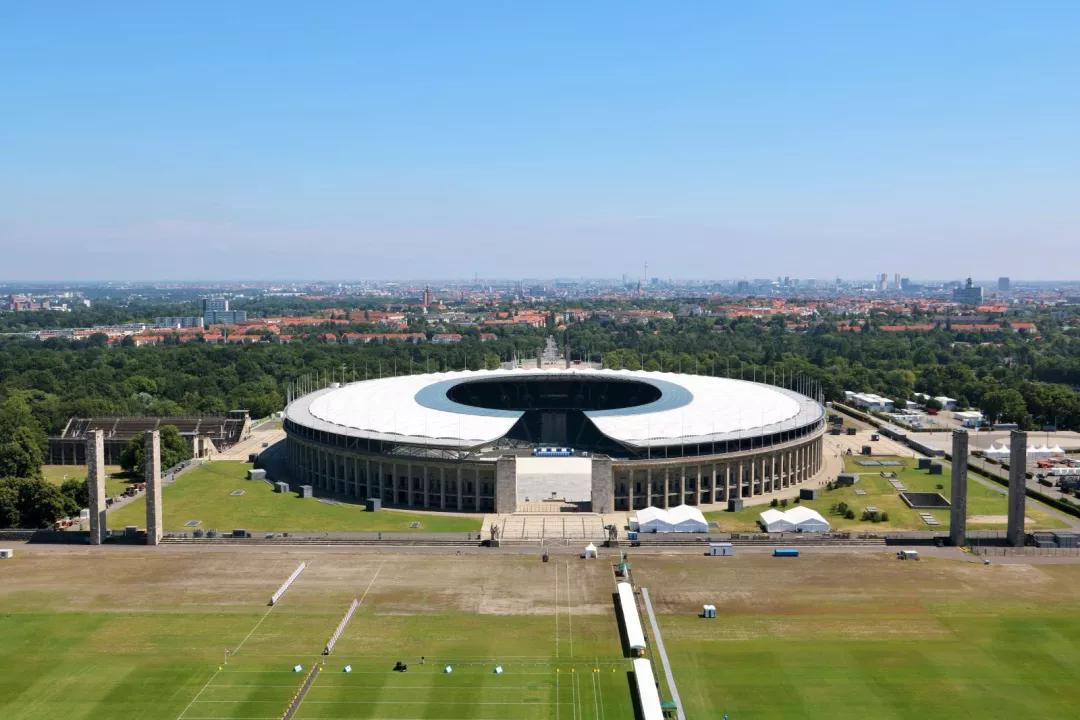 体育场和体育馆有什么区别,体育场和球场的区别