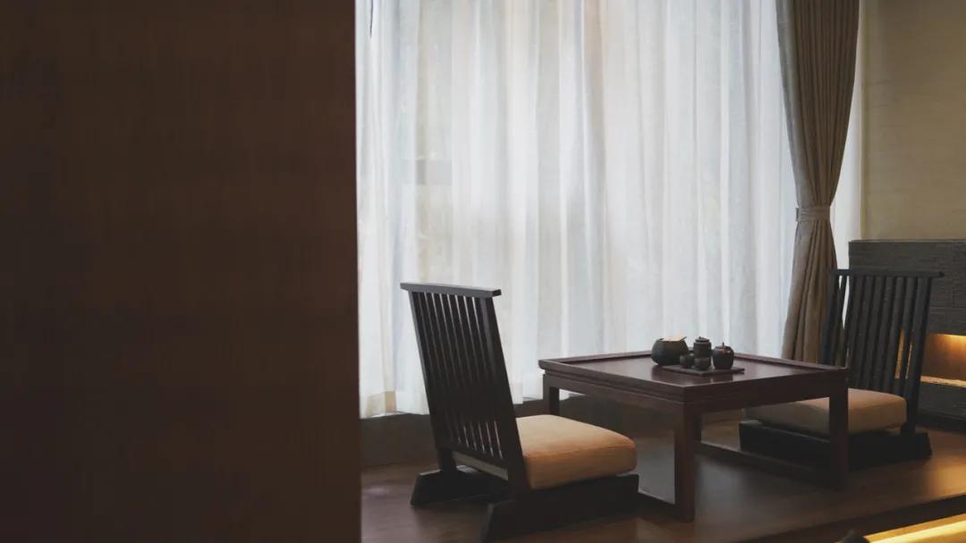 森林秘境的温泉,森林里野奢温泉度假酒店下午茶