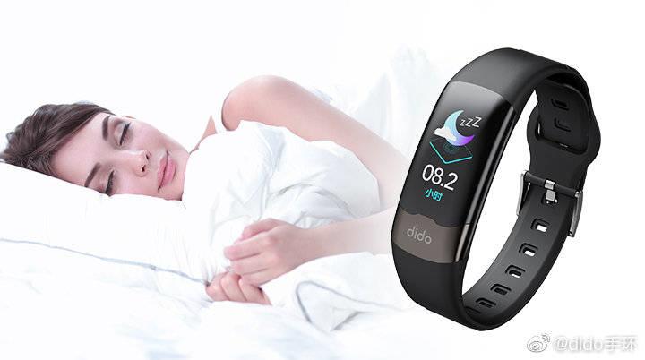 购买智能手表手环推荐,小米手环跟oppo手环哪个值得入手