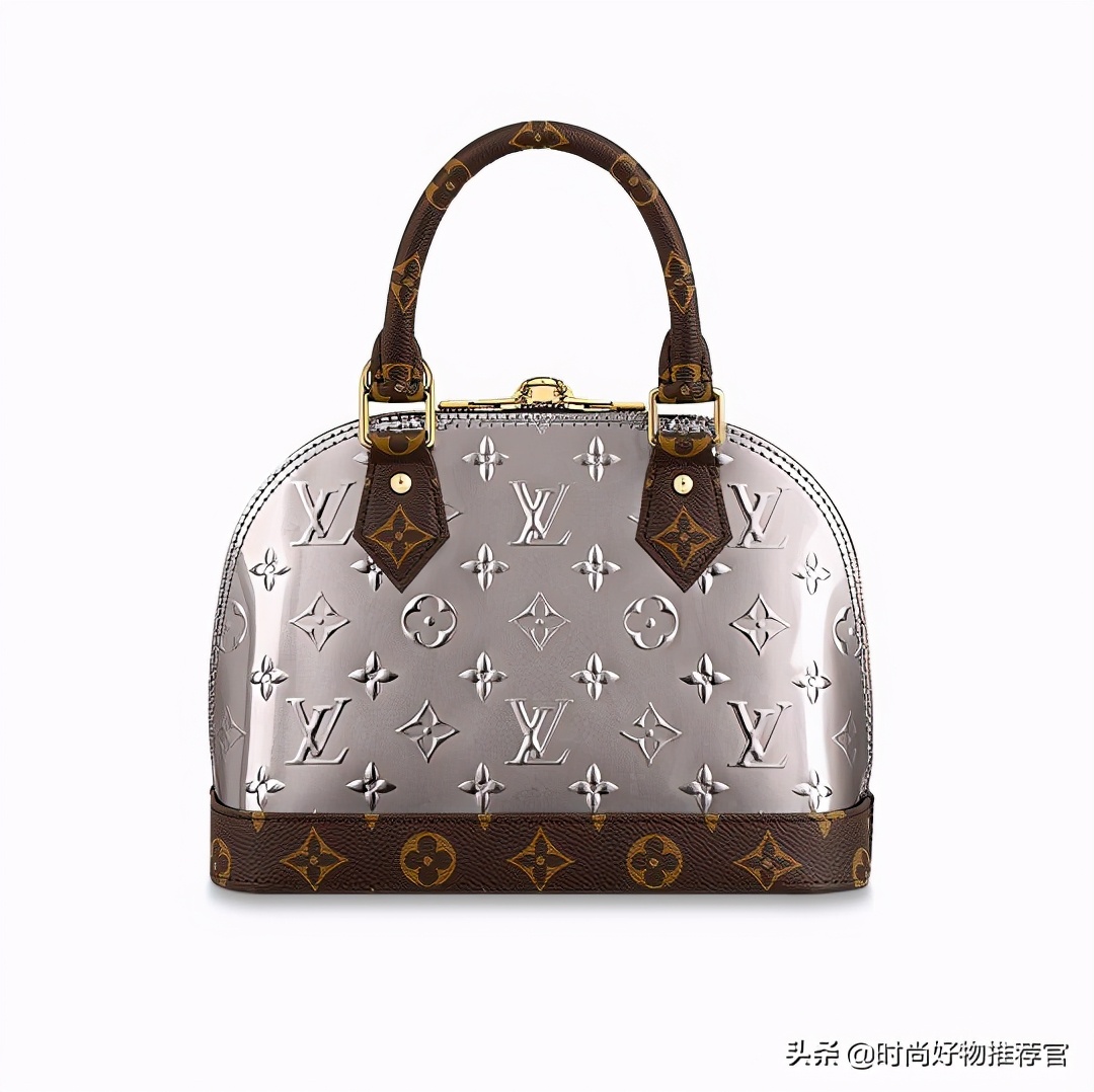 lv黑色牛皮压花邮差包新款有链条,lv新包真皮包