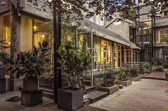 贵阳友谊路网红店,上合花园贵阳