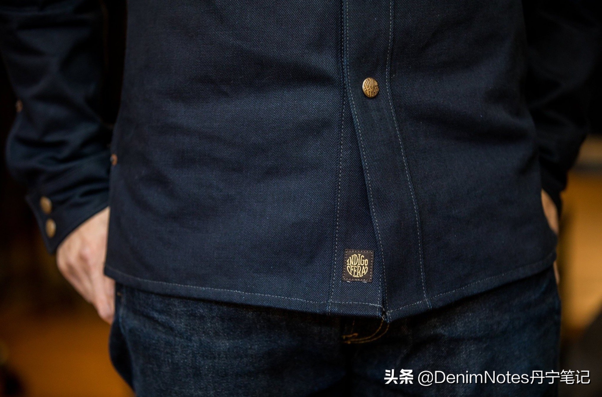 教你如何辨别一款好的衬衫,怎样鉴别牛仔衣是新的还是旧的