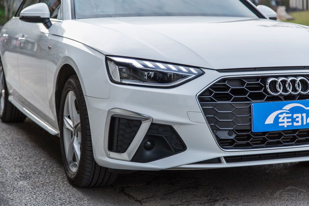 2022款奥迪a4l与2020款有什么区别,奥迪a4l2020款45tfsiquattro