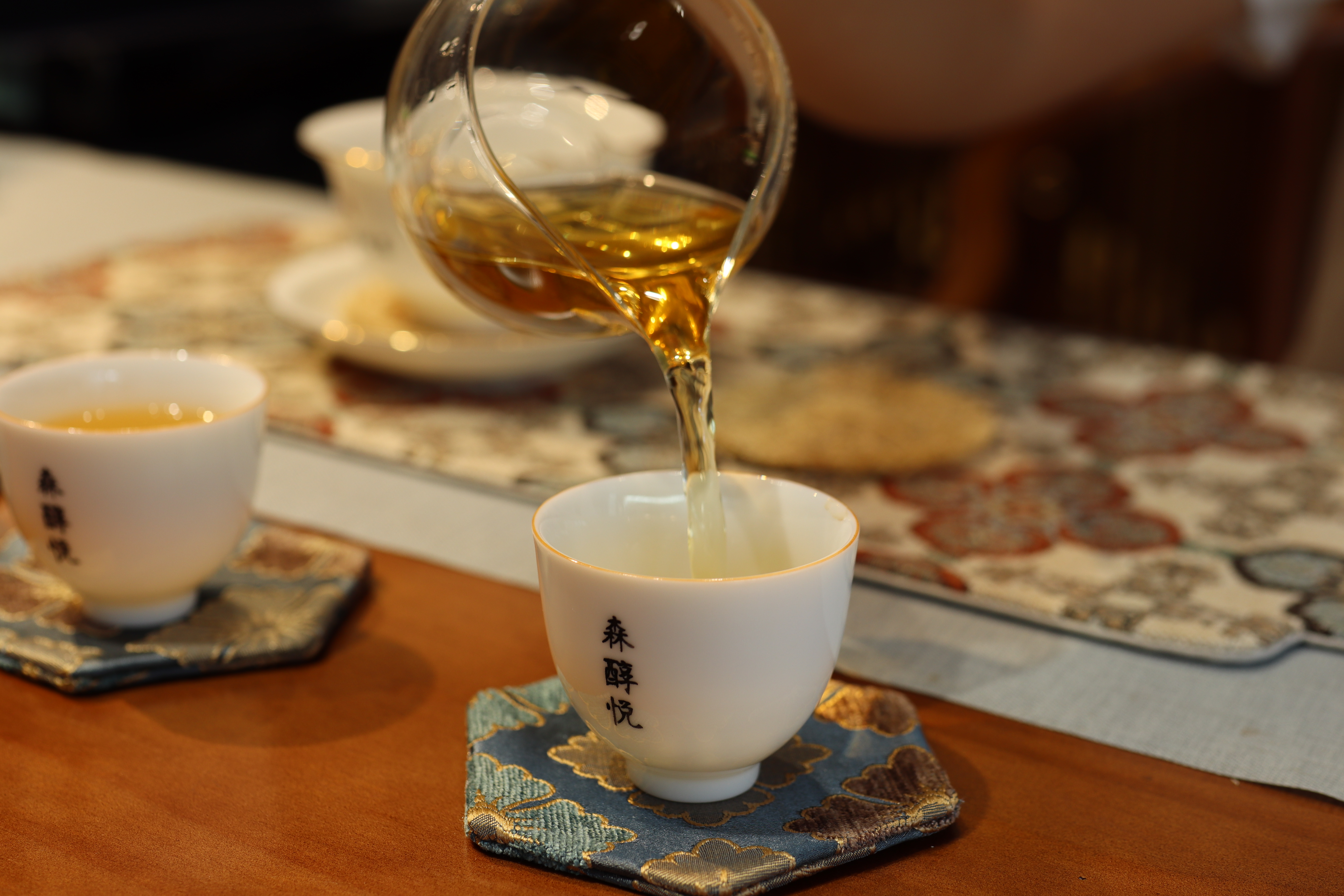 春茶夏茶秋茶劲大,一文了解茶叶所有知识的书