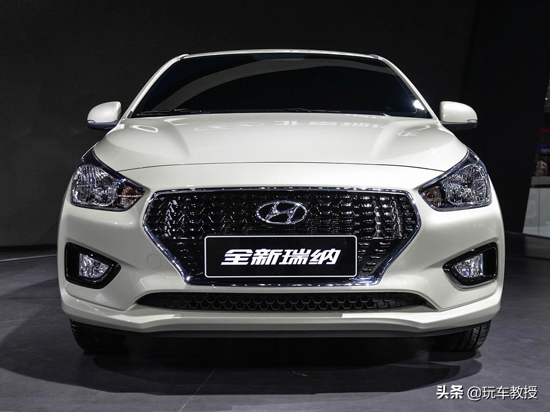 年轻人的选择紧凑级时尚轿车推荐,预算10-15万选这三款轿车准没错