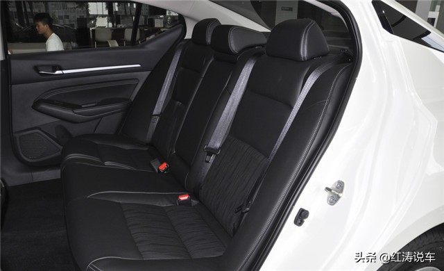 日产新天籁2.0l到底怎么样,买天籁2.0t怎么样