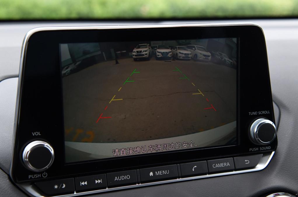 日产轩逸2013年还能卖多少钱,19年日产轩逸现在卖多少钱