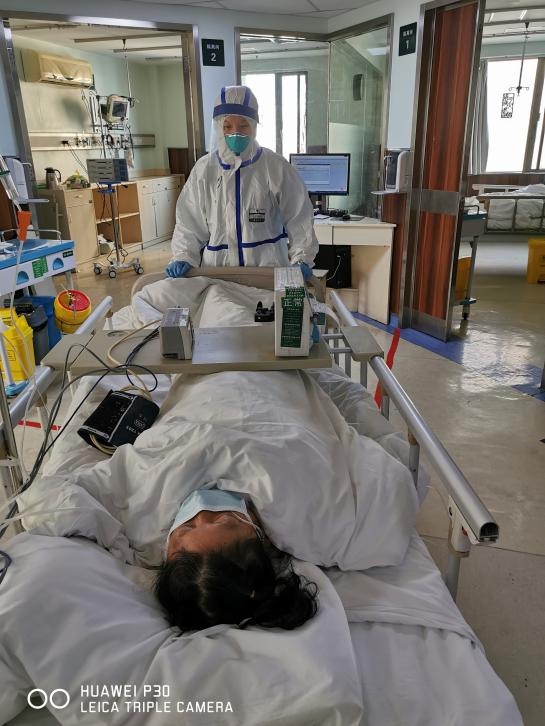 再次救治急性主动脉夹层取得成功,心外科专家突发主动脉夹层做手术