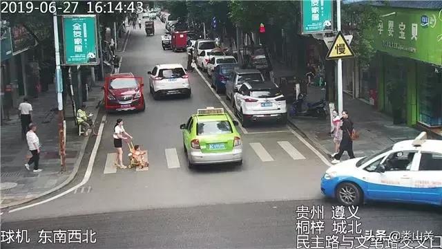 机动车未礼让行人最新曝光台,不礼让行人要车主去处理吗