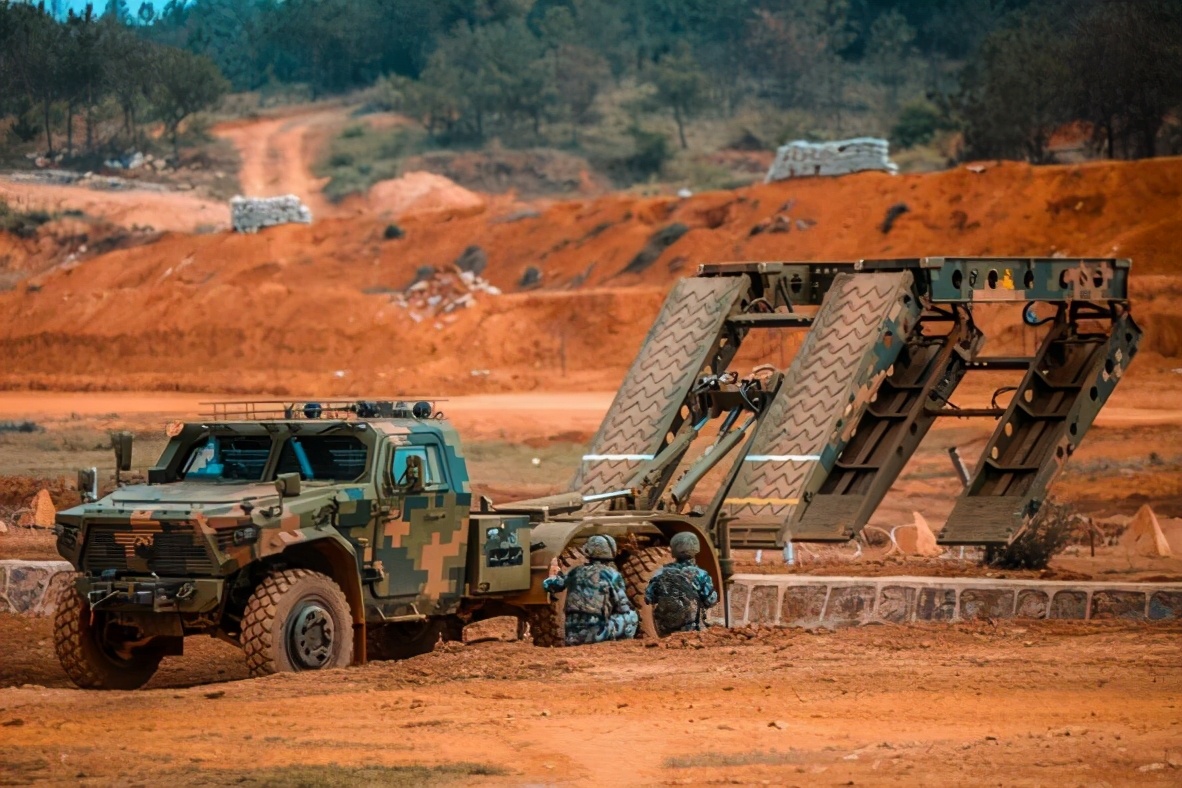 陆军重型合成旅能横扫古代吗,我军重装合成旅有多猛