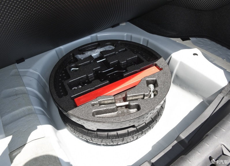 15万左右轩逸提车作业,15万预算省油性价比高的家轿