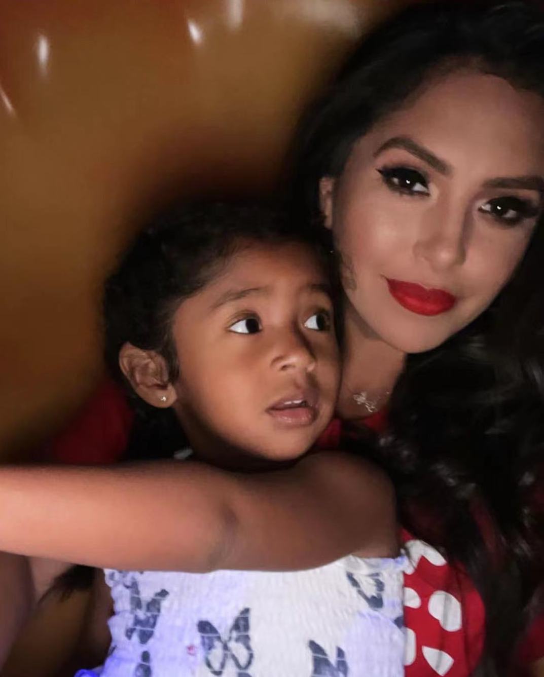 c罗未婚妻秀视频,c罗未婚妻写真图片