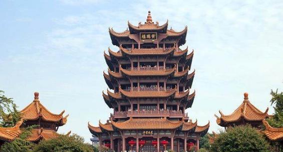 崔颢黄鹤楼为什么不押韵,崔颢黄鹤楼为什么被李白感叹