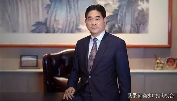 猥亵女童，港股闪崩，千亿身价王振华的膨胀史