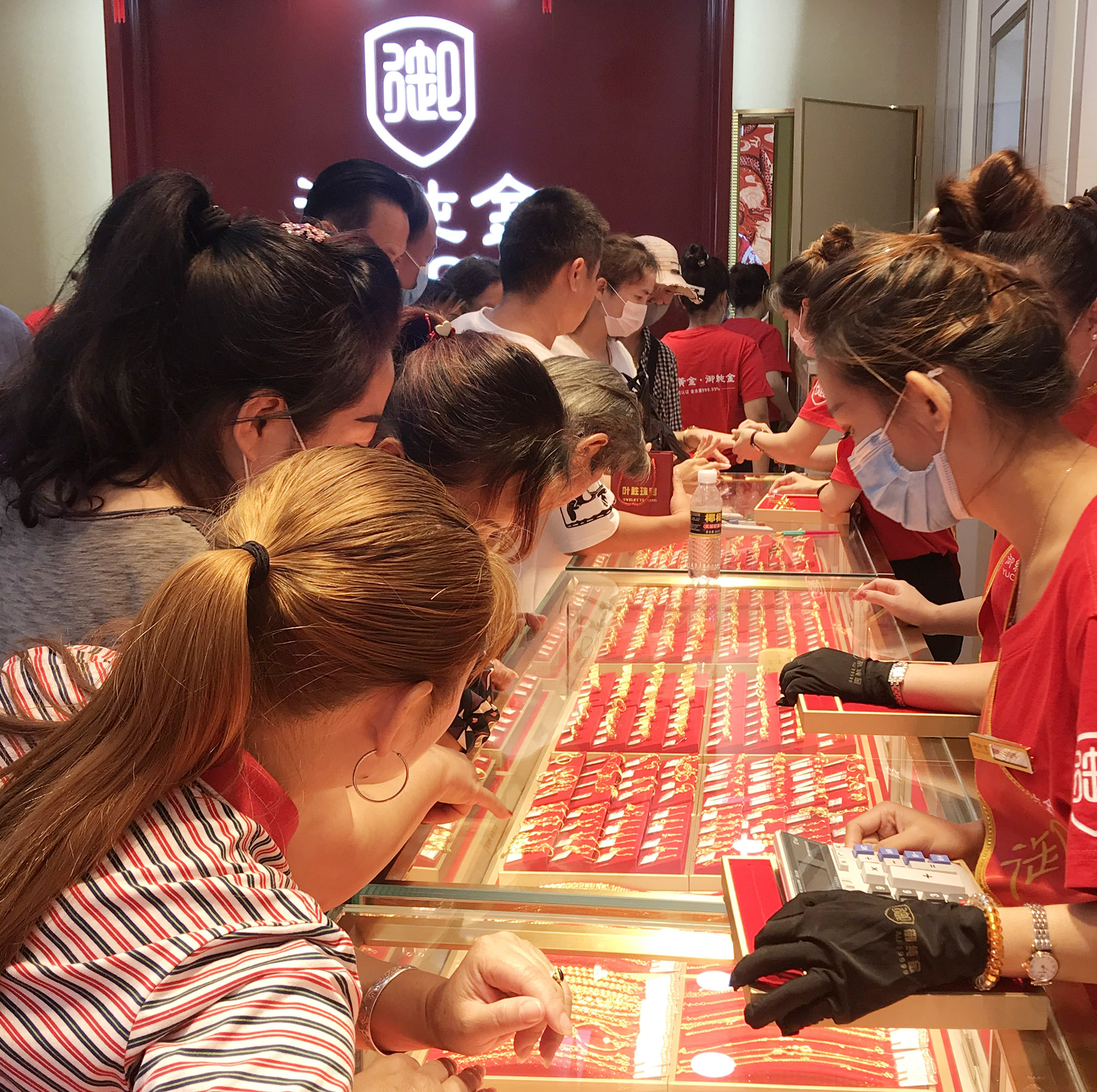 御纯金全国门店,御纯金珠宝旗舰店