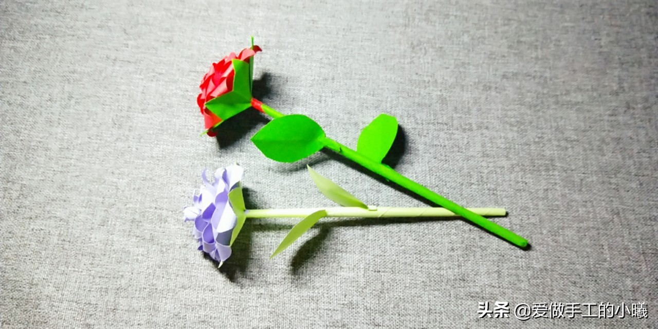折一束玫瑰花教程简单,怎么用正方形纸折玫瑰花简单折法
