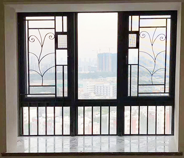 东莞董大炜|夏季防蚊大作战，请收下这款纱窗