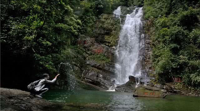 广东天子山瀑布旅游景点,广东瀑布景点有哪些