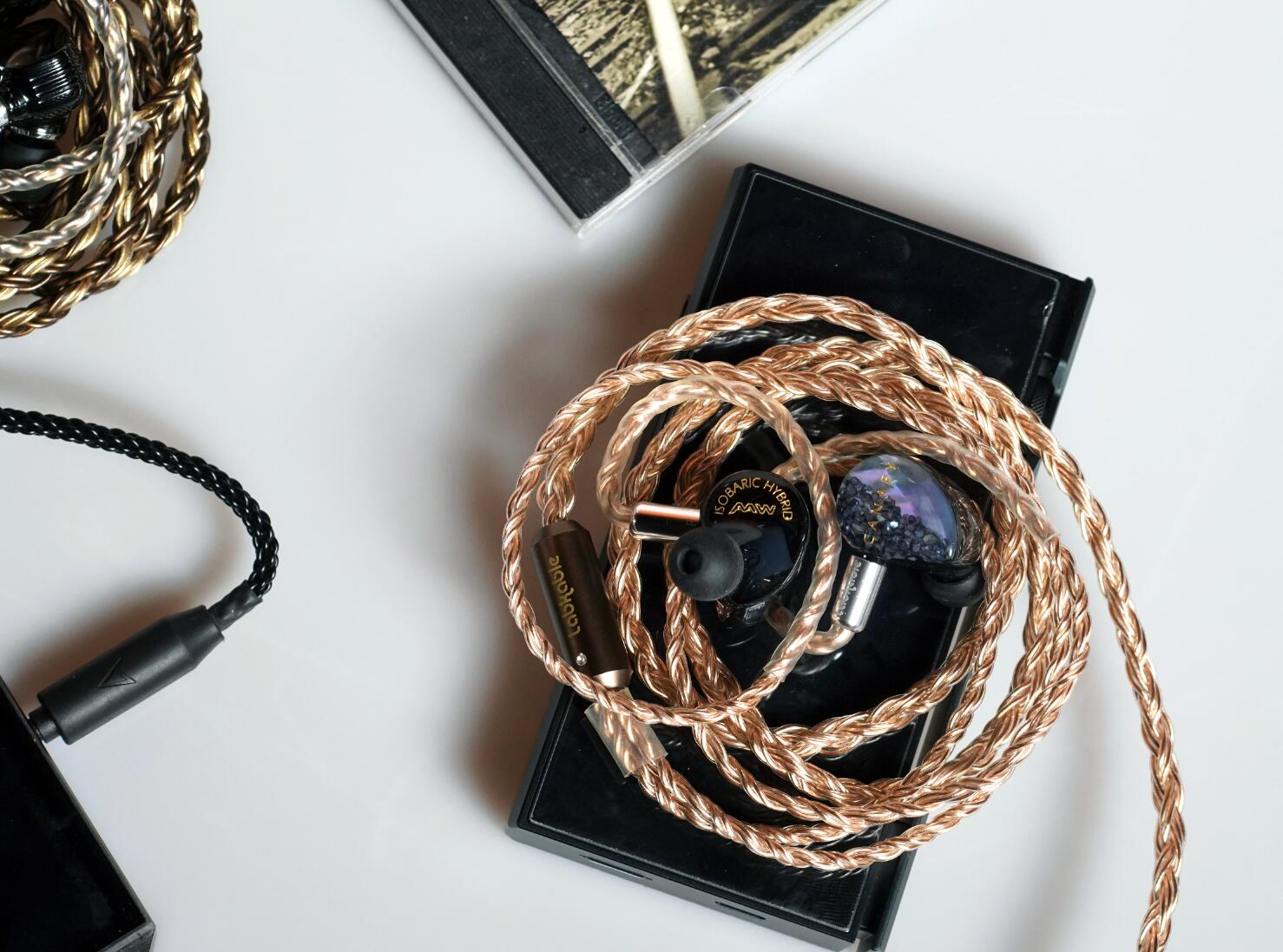 聊一下我喜欢的摇滚音乐以及适合听摇滚的耳机，*放播**器