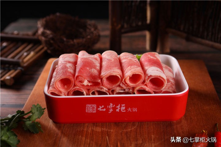 自助海鲜火锅店经营技巧,开自助火锅店的成本有哪些