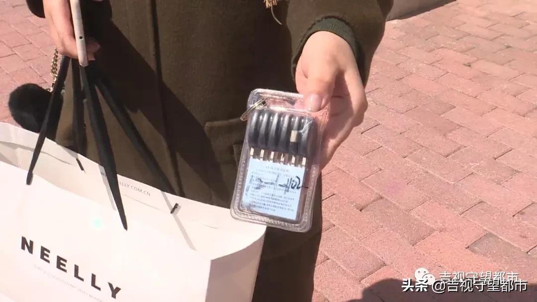 前任房主欠的物业费谁来交,前任欠物业费新房主装修受阻挠