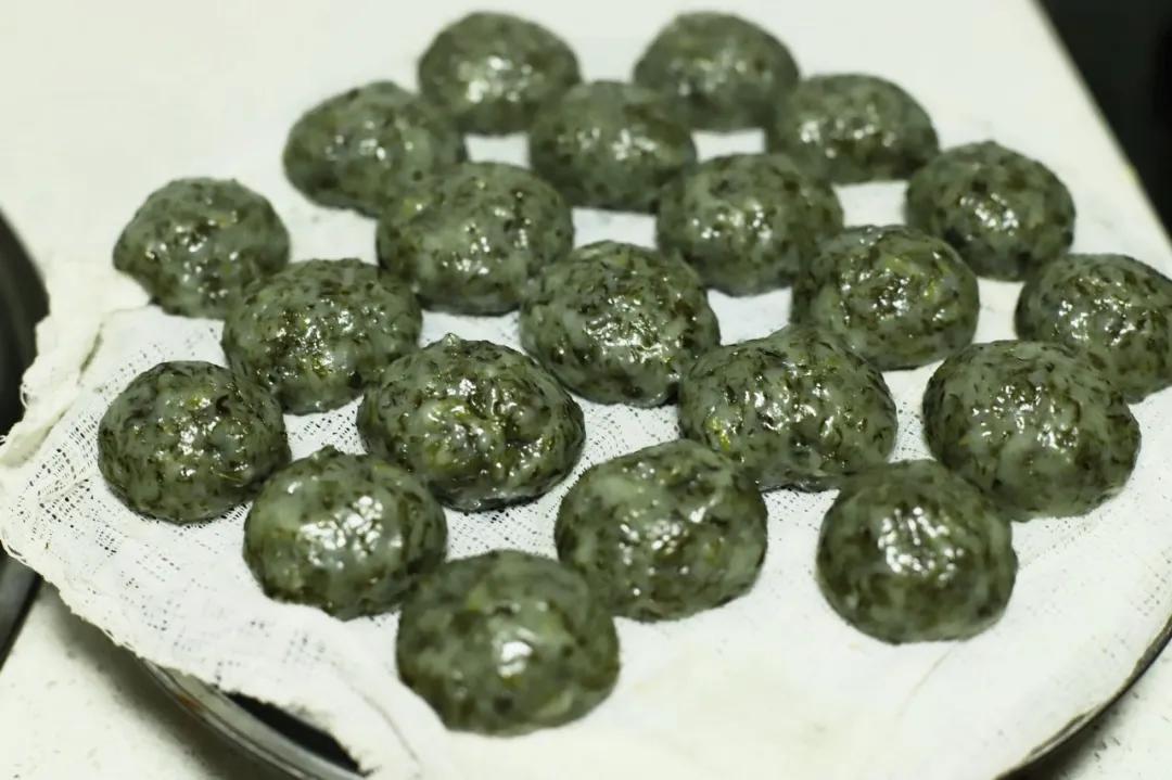 卖爆了的网红青团，到底好吃吗！？