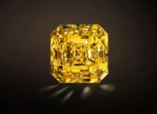 发黄钻石,黄钻石越黄越贵