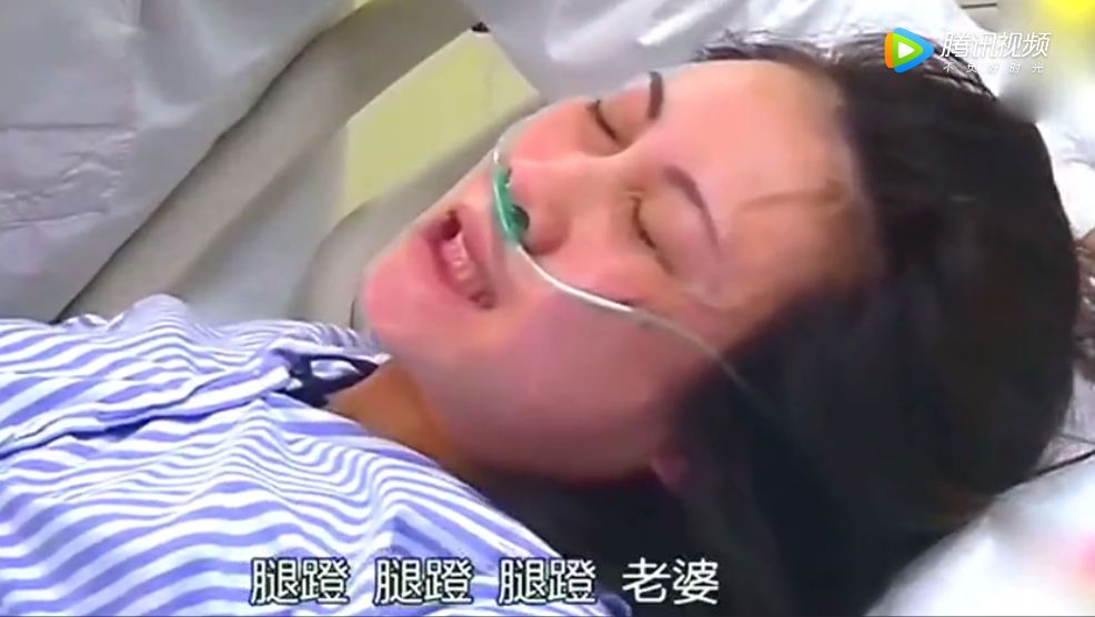 4分钟顺产视频曝光，丈夫的反应让人沉默，女人是在用生命生孩子