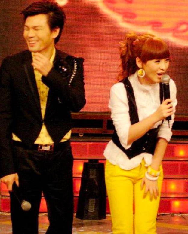 郭德纲早年主持超级大赢家,郭德纲李彬现状