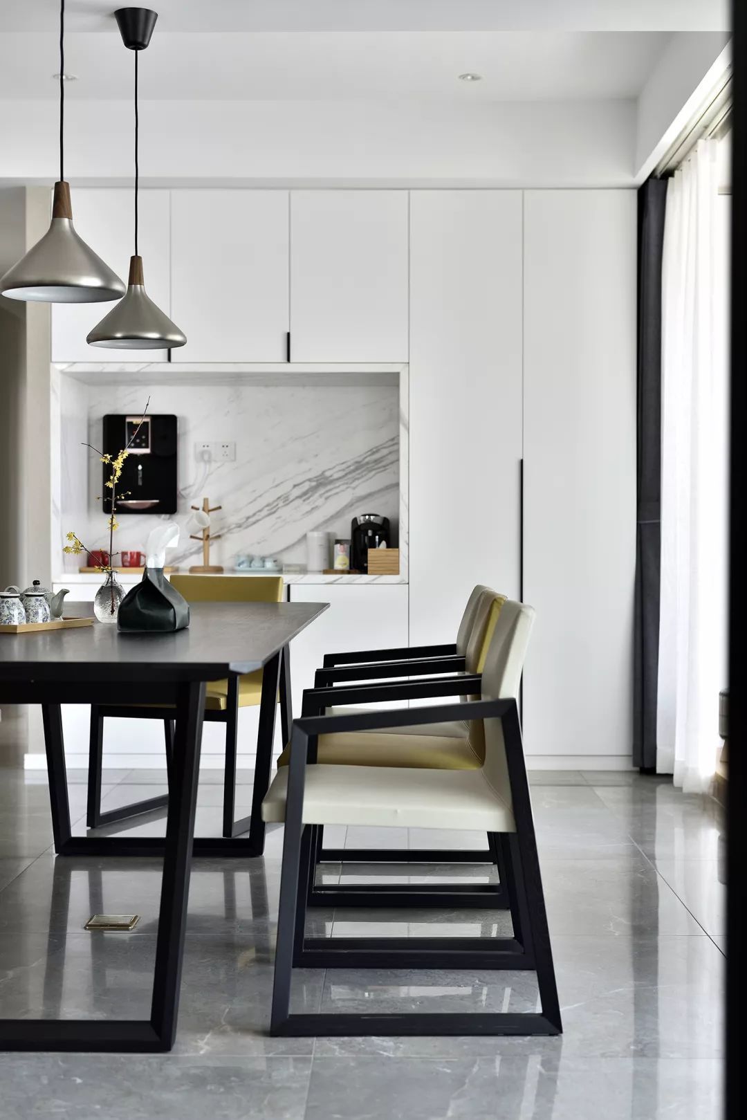 秦皇岛轻奢现代风格,秦皇岛城市人家170平米轻奢装修