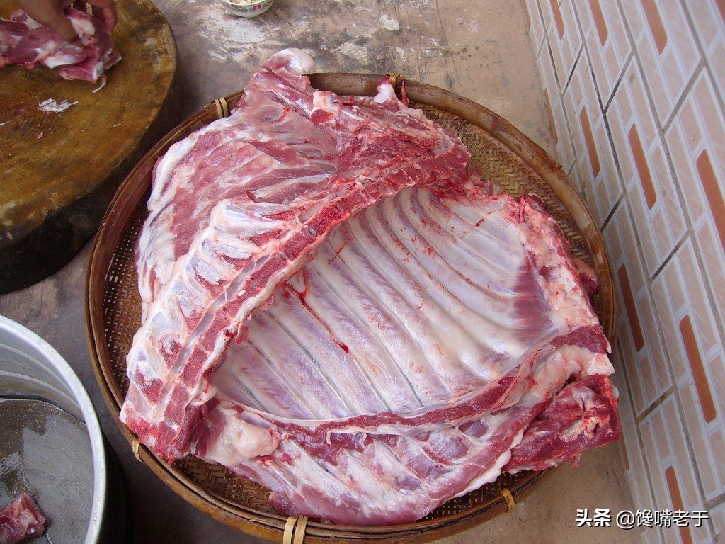排骨如何挑选新鲜的,怎么买排骨才是新鲜的