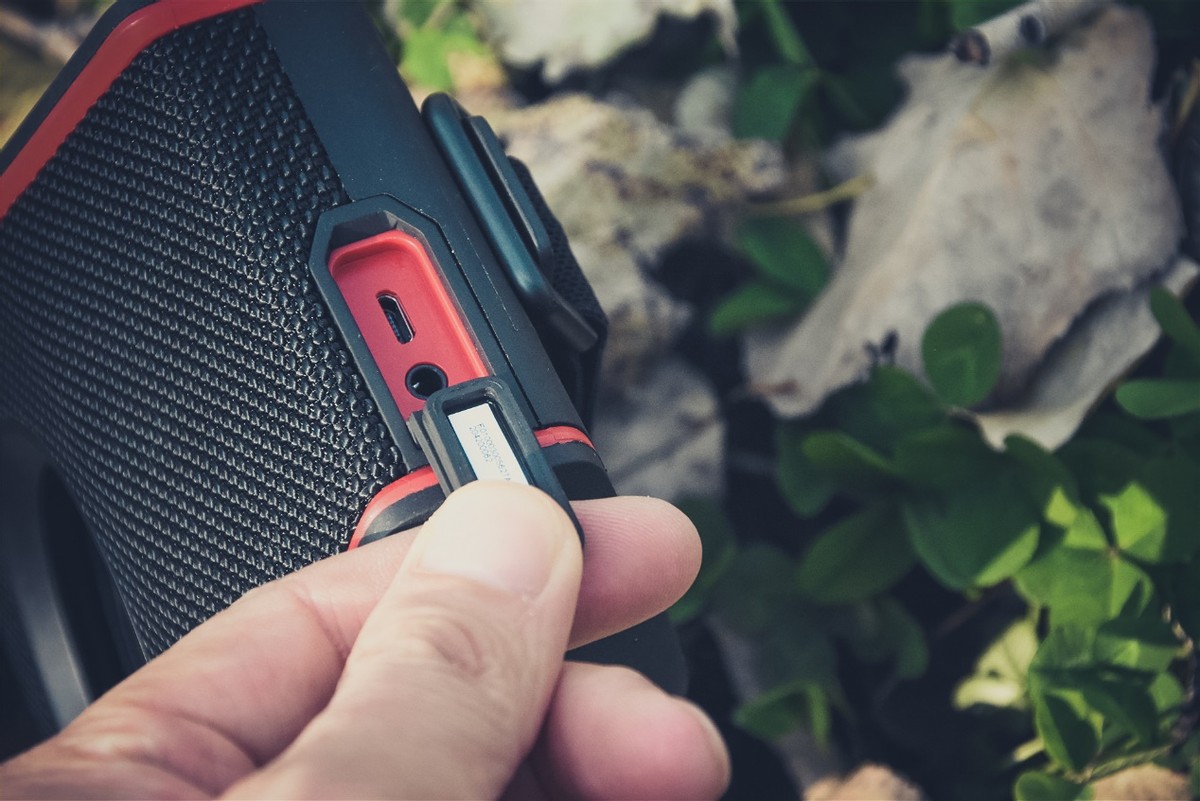 德斐尔小魔盒蓝牙音响,德斐尔小魔盒和bosemini