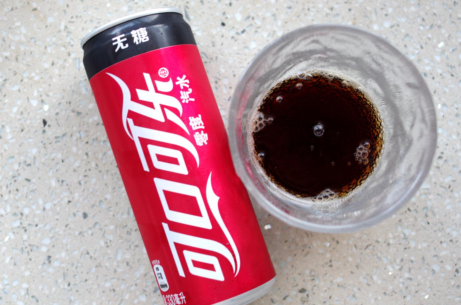 不管春夏秋冬就是喜欢喝凉饮料,夏季无糖碳酸饮料