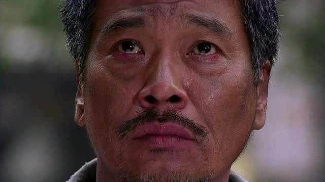 他走了，他的一生，荒唐，荒谬，荒诞，但，从未荒废过