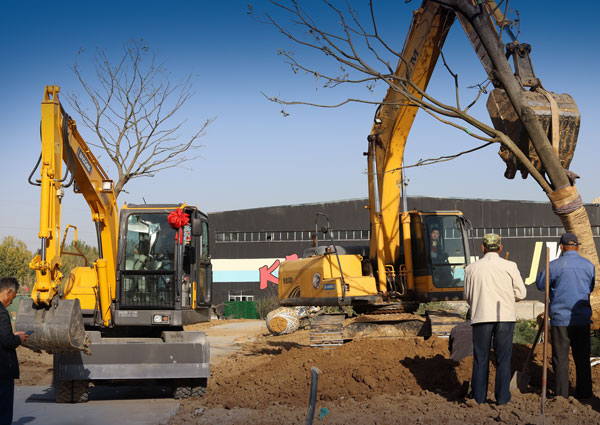 轮式挖掘机赚钱吗,挖掘机投资分析