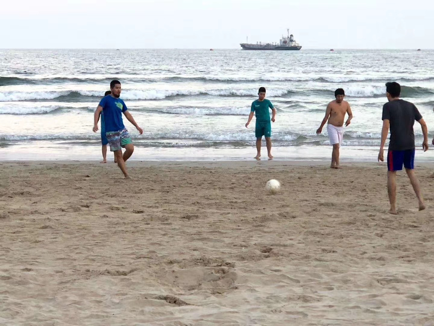 我带着巴塞罗那，登顶了珠峰