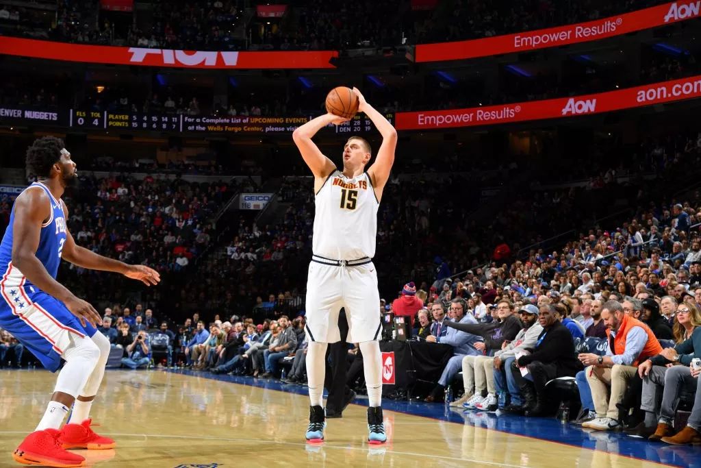 恩比德和约基奇nba第一中锋之争,恩比德和哈登老大之争