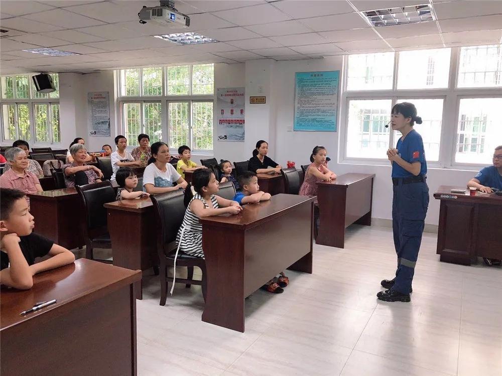 「集美区新时代文明实践」暑期爱心快报第3期