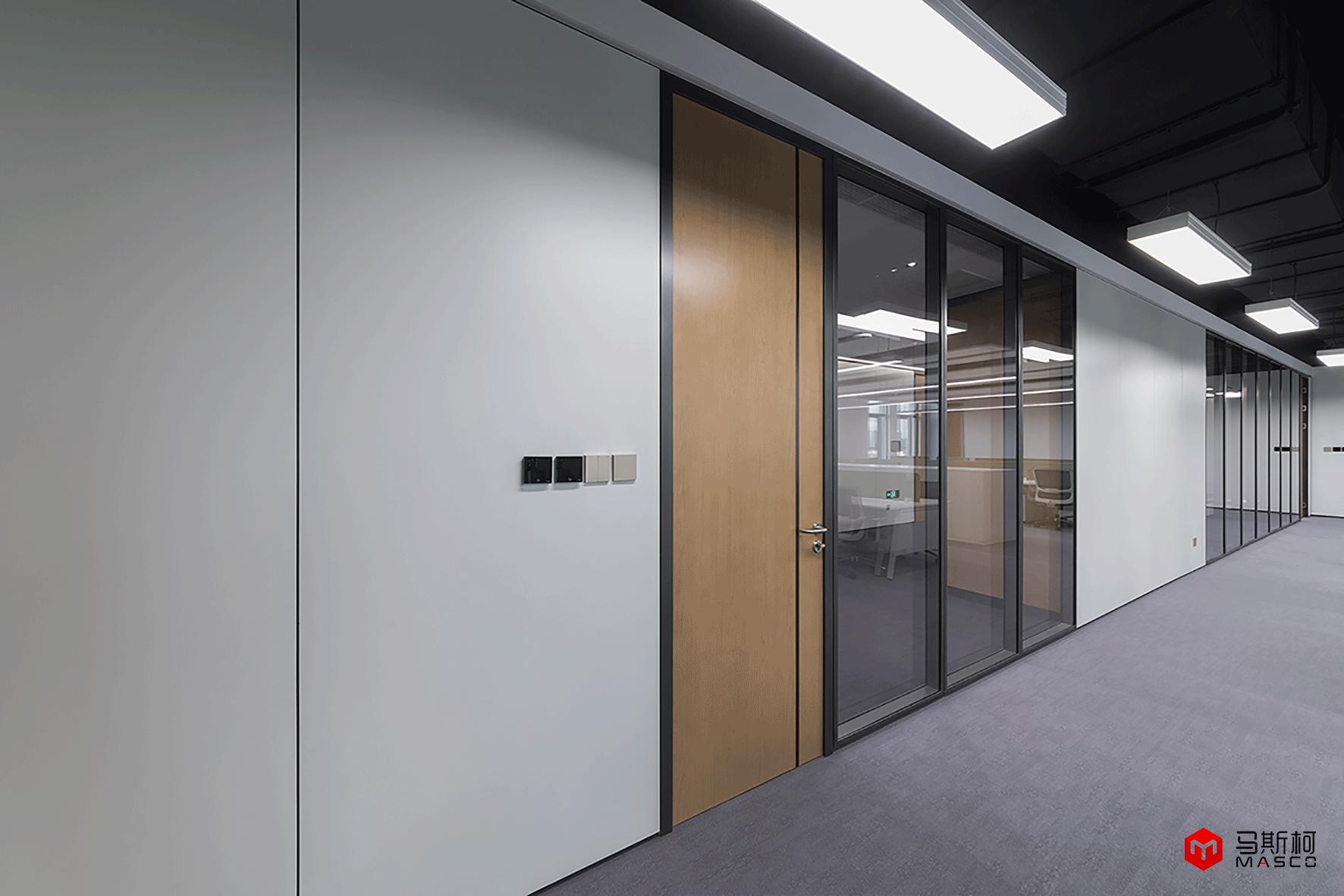 办公室防火玻璃隔断图片,办公室断桥铝防火大玻璃隔断