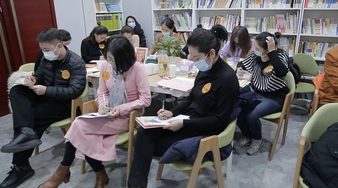 线下沙龙免费还是收费,线下沙龙有哪些