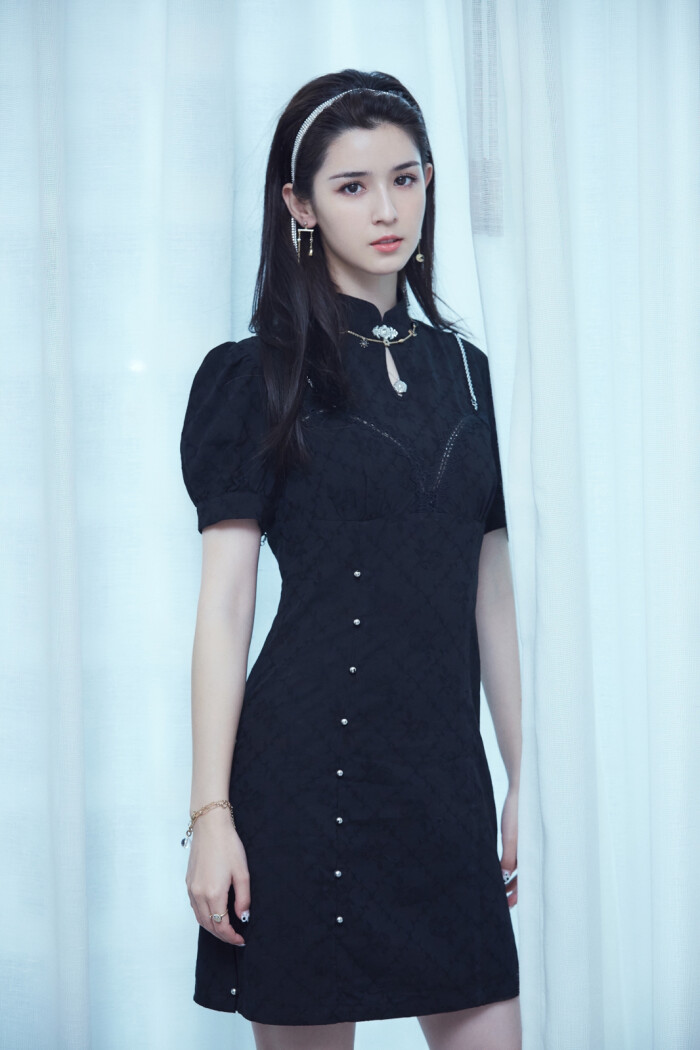 关晓彤吴宣仪赵露思,赵露思关晓彤吴宣仪