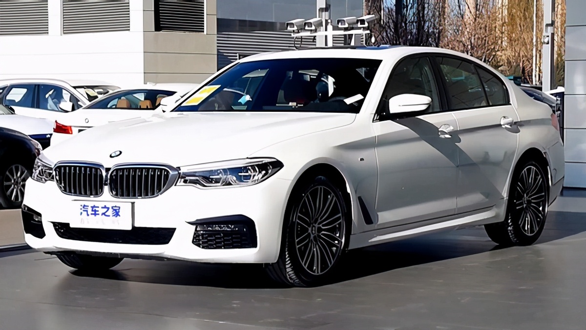 18款奥迪a6l与19款奥迪a6l哪个好,奥迪a6l和宝马5系怎么选奔驰e300