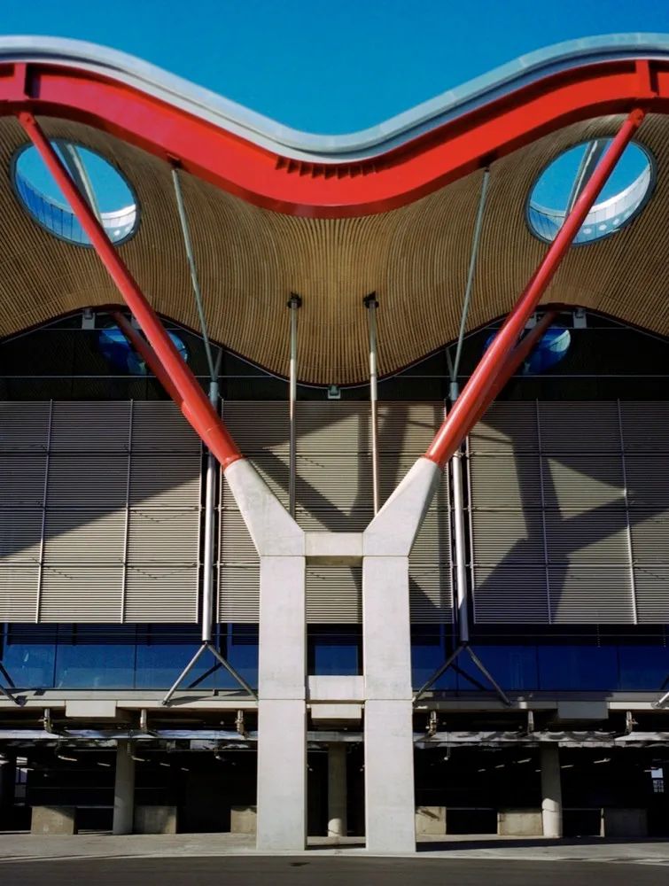 马德里不可思议视频背景,马德里不思议的视频