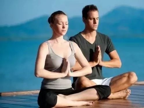 各种瑜伽的功效和区别,瑜伽的十大暗示