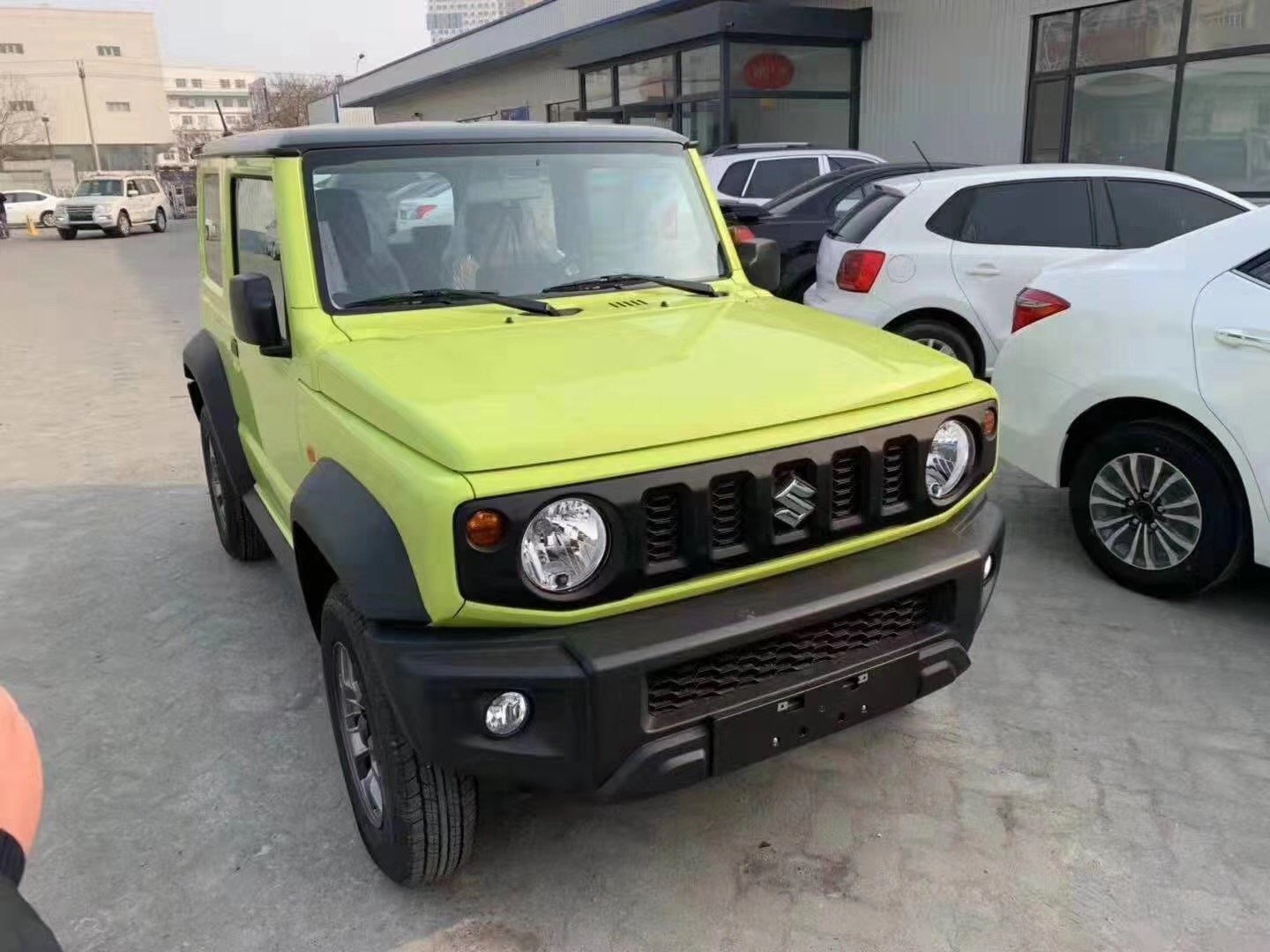 全新铃木吉姆尼提车,吉姆尼提车价格