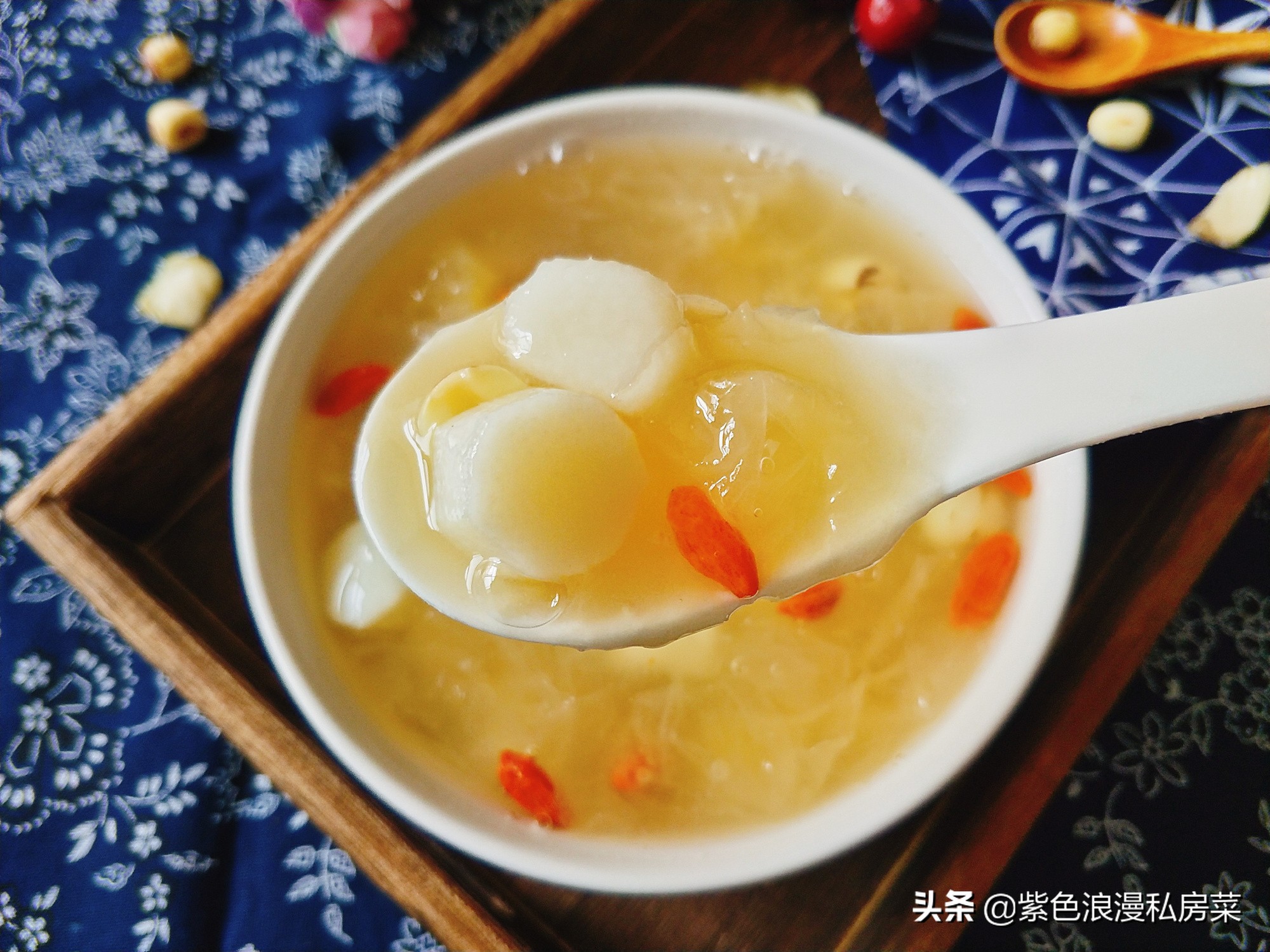 夏天女人喝的美容养颜的茶,秋冬必备养生羹每天一碗气色好