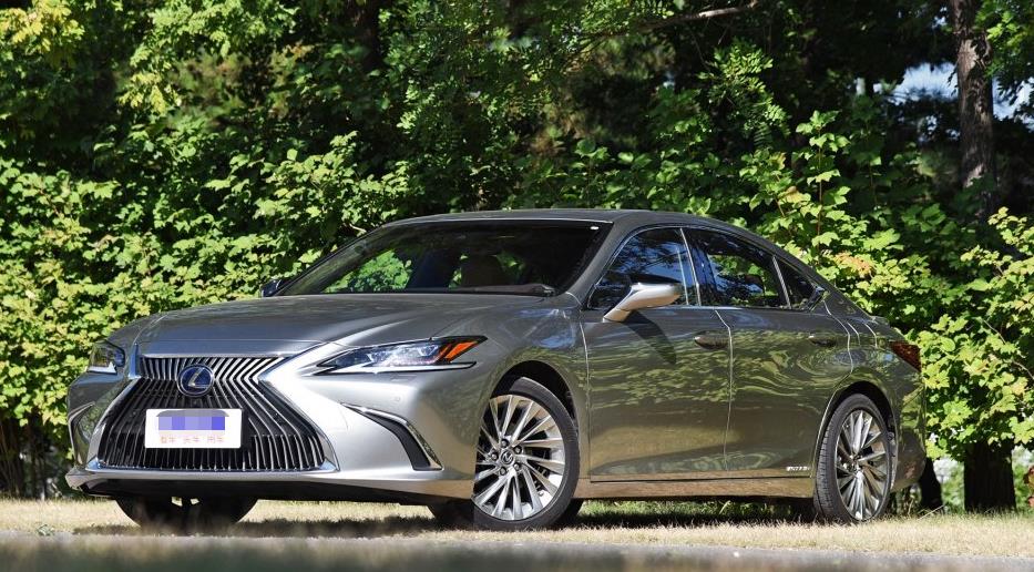 雷克萨斯es200胖哥试驾,陈震雷克萨斯es200深度试驾