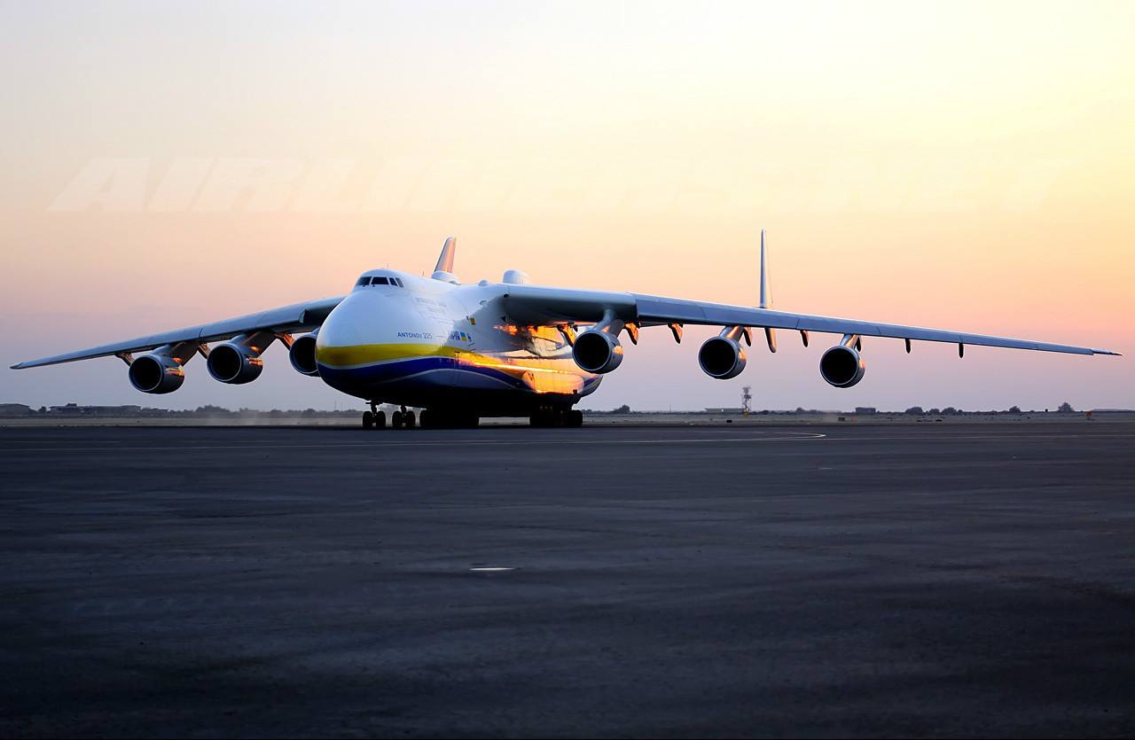 安225到天津运送口罩的图片,安225运口罩